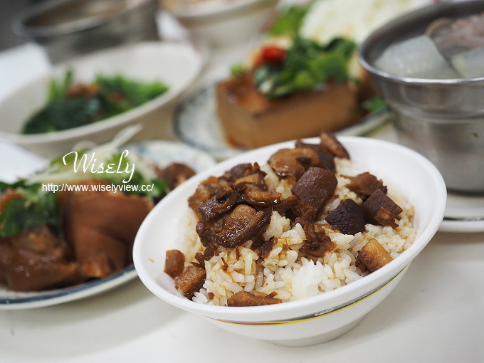 【食記】新北永和。捷運景安站：秀朗國小美食＠阿瑞魯肉飯～滷豬腳、冬瓜排骨湯&黑白切 @WISELY's 拍拍照寫寫字