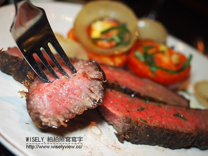 【食記】台北大安。捷運忠孝復興站：TK SEAFOOD & STEAK＠東區賦樂旅居裡的TK牛排館 @WISELY's 拍拍照寫寫字