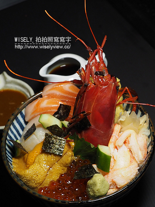 【食記】台北信義。捷運市政府站：八兵衛博多串燒(新光三越A4)＠南方澳食材的超值海鮮丼 @WISELY&#039;s 拍拍照寫寫字